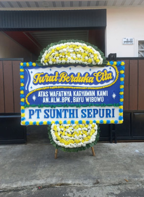 Papan Bunga Duka di Surgi Mufti