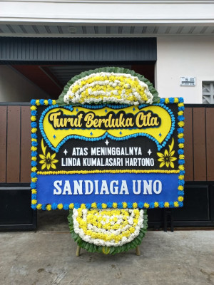 Papan Bunga Duka di Surgi Mufti